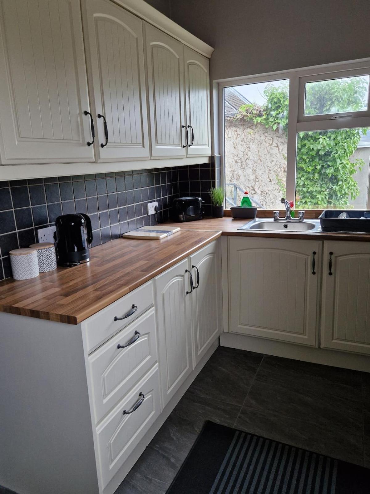 Apartment Centre Eyre Square Duplex Townhouse176